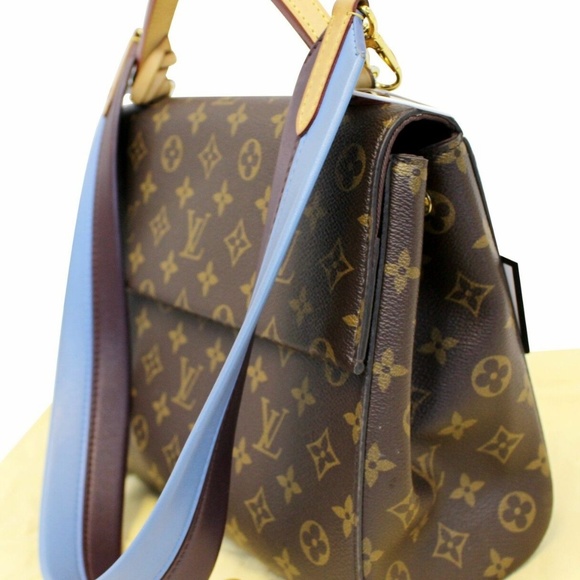 LOUIS VUITTON Monogram Canvas ClunyMM Shoulder Bag - Picture 3 of 8